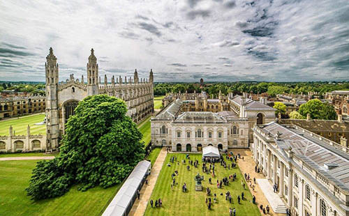 美國(guó)藝術(shù)留學(xué)大學(xué)