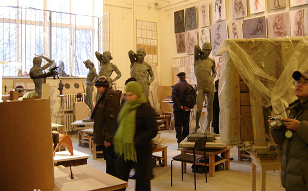 列賓美術(shù)學(xué)院