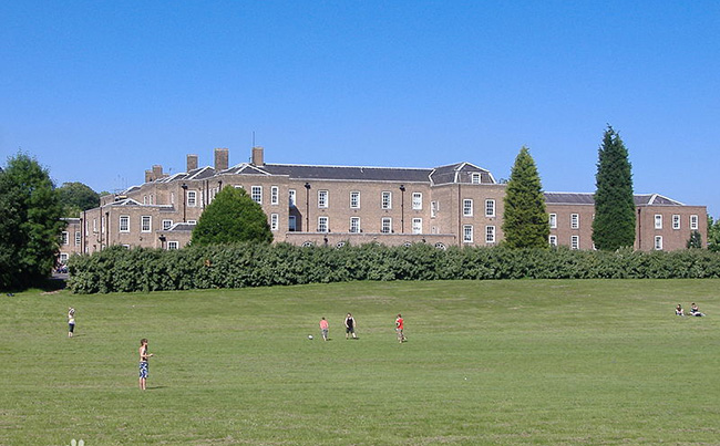 諾丁漢大學(xué)2