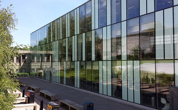 金斯頓大學(xué)校景 金斯頓大學(xué)校景