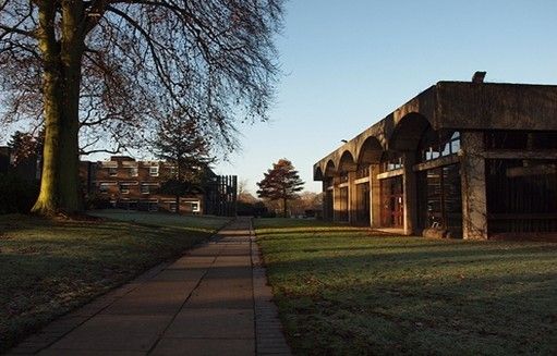 利物浦大學(xué)校景 利物浦大學(xué)校景